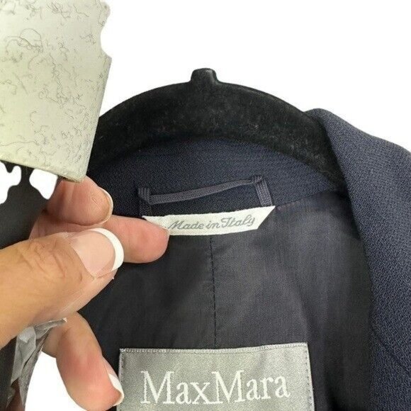 MaxMara Navy Single Breasted Blazer Women’s Size 8 - Picture 9 of 12